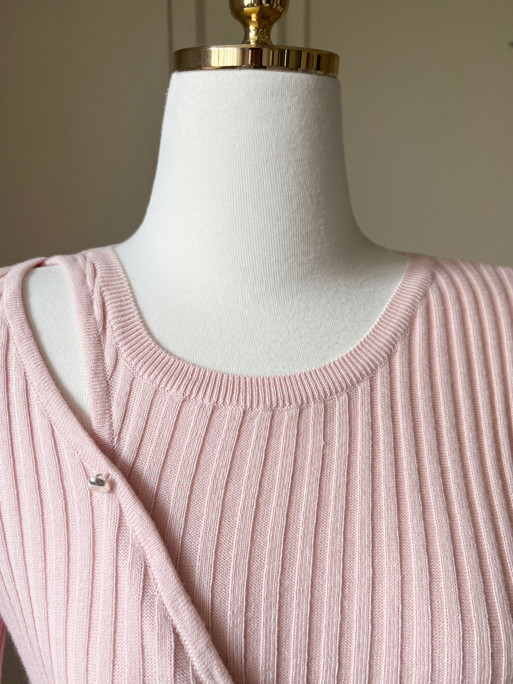 Diagonal Heart-button knit